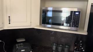 SHARP SMC1162KS Microwave Review | Popcorn Perfect & Kitchen-Ready!