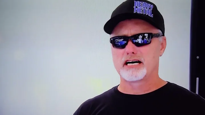 Bad blood between Doc Love and Larry Larsen? #stre...