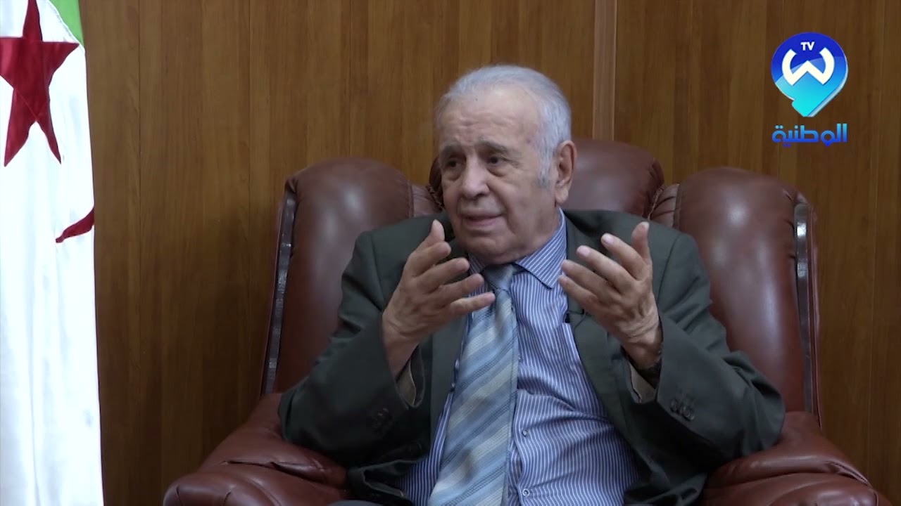 استشارات قانونية.. مجانية الحصول على محامي دفاع في القضاء؟