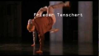 Estha Foucault-Ballet By Heike Hennig