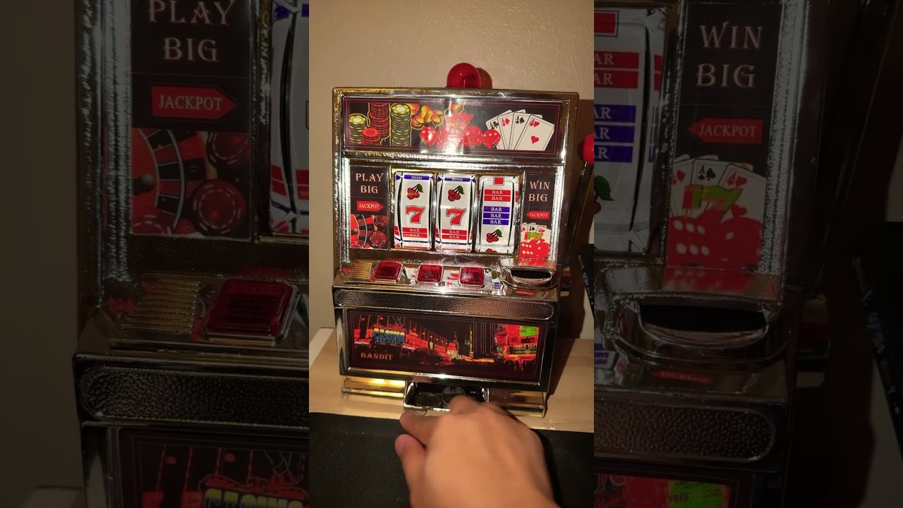 Viral Video now👻🌈Mini Slot Machine🌈