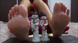 129 [Snowmen and bare foot] 裸足とスノーマン