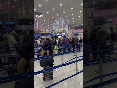 مهسا پوررحمتی شمشیرباز ایرانی از خداحافظی با تیم ملی ایران و همچنین مهاجرتش به کانادا خبر داد