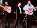 Los Atletas de la Risa - Tus Besos