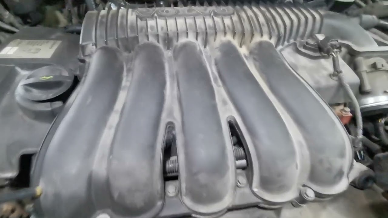 Įsiurbimo kolektoriaus sandarumo patikra dūmai - dūmų testas Servise 007 Kaune