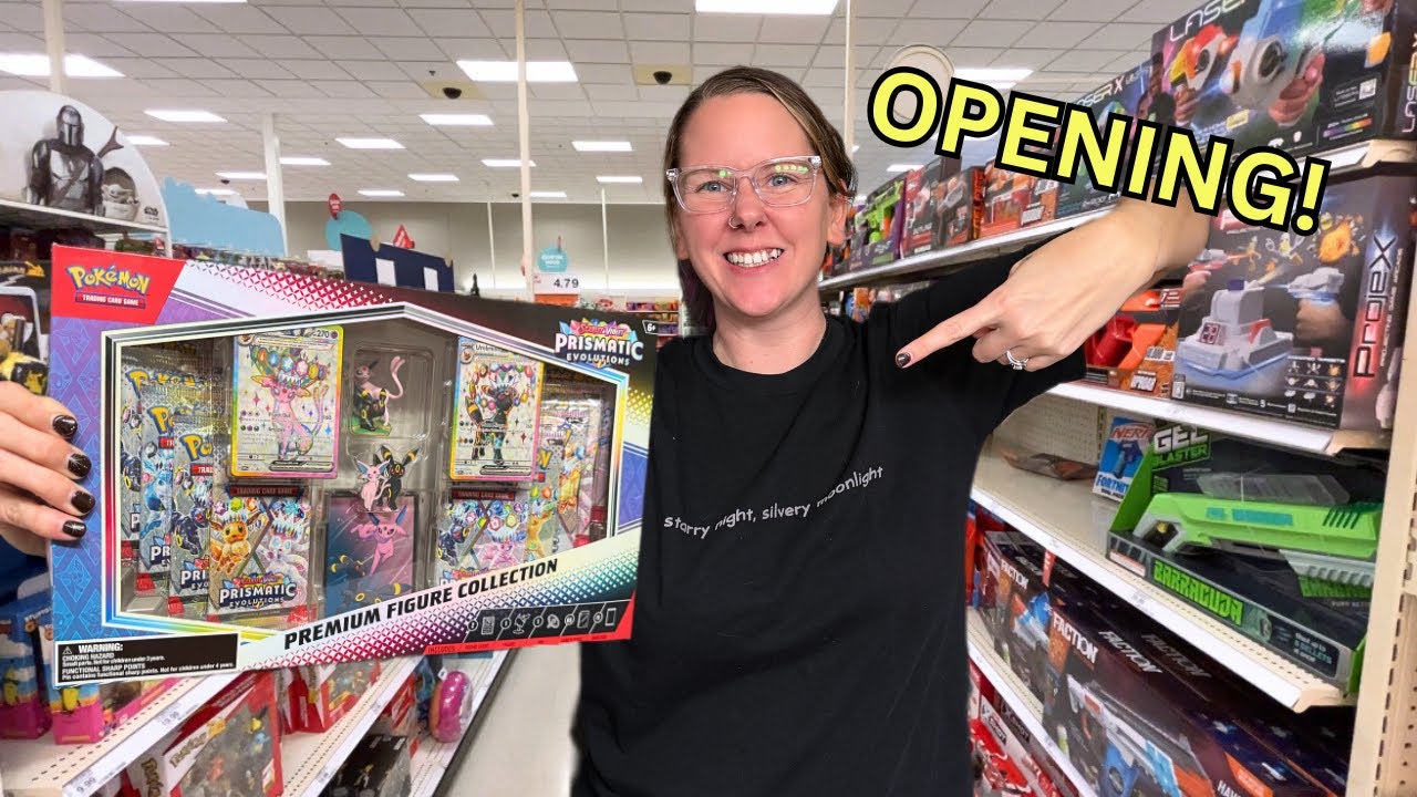 Давайте прямо сейчас откроем коллекцию фигурок Эспеона и Умбреона!