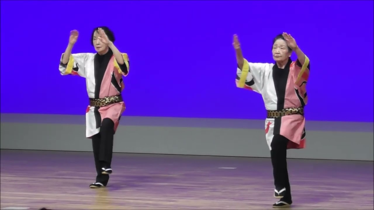 1　遠野地固め節＜民踊＞（奈半利町文化協会民踊部）