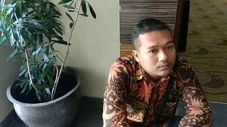 Menunggu Kamu - Anji | Parodi Video Clip Cover | Cover by Irfan Aziz