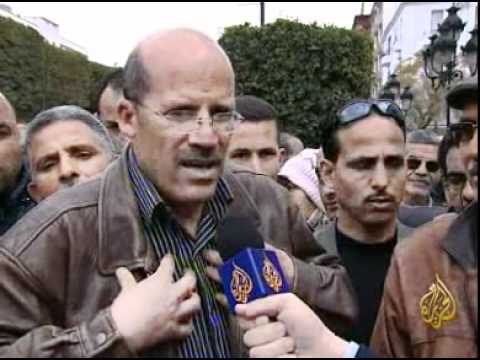 عشائر مدينة بنقردان يساندون الثوار الليبيين