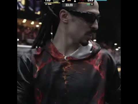 هما دقيقتين بفرح فيهم والحزن سنين