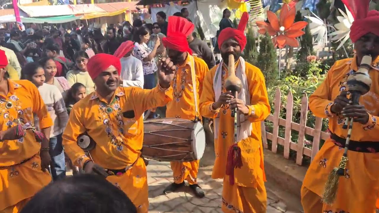 #guess the song#viralvideo #haryanvi #dancing#fun#music#tune