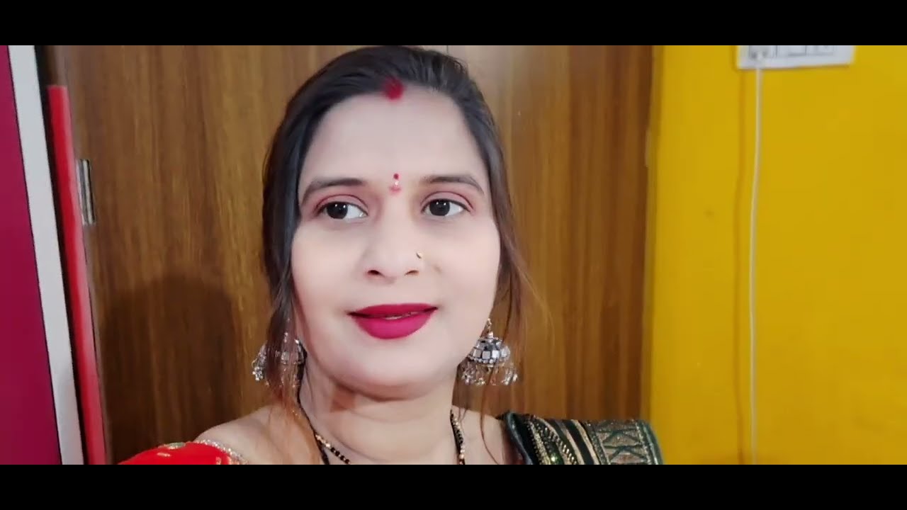 Aaj hm kha jarhe hai 😊