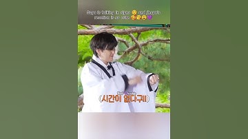 Suga is talking in signs and  jhope