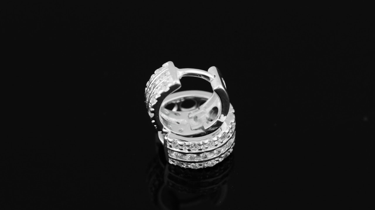 Finely Made Solid Sterling Silver Cubic Zirconia New Huggie Hoop Earrings H-052
