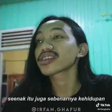 Orang normal dan anak indie ketika tersedak tiktok @IRFANGHAFUR