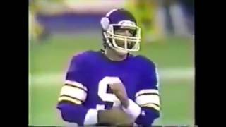 1982 WK 18 NFC Wildcard Atlanta Falcons 5 4 @ Minnesota Vikings 5 4 }\}\