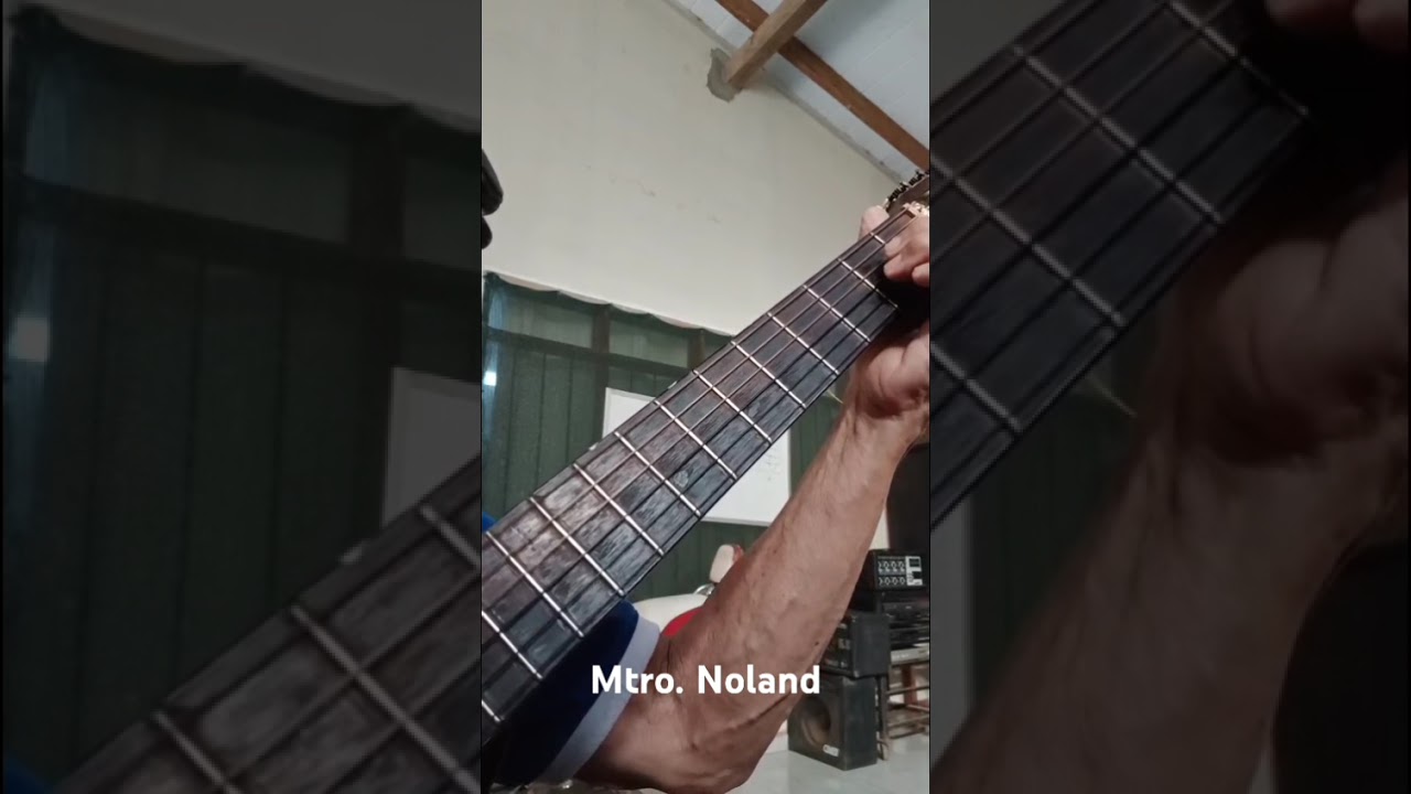 Novia Santa Cruz, Tutorial Guitarra