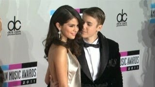 Nick watt reports on what really broke up the celebrity couple. for
more this story, click here:
http://gma.yahoo.com/blogs/abc-blogs/justin-bieber-selena...