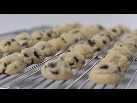 Chocolate Chip Cheesecake Cookie Bites