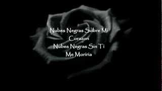Video thumbnail of "Nubes Negras (Letra)- Los De Adentro"