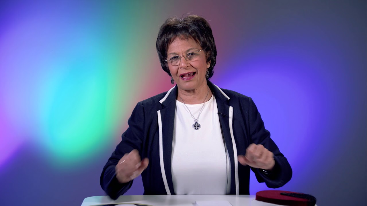 الحلقة 50 من برنامج هو تحت العمة ايه؟؟ ماتشربش وانت واقف ولا تعمل بيبي وانت واقف