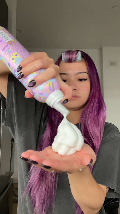 do your heatless curl always fall out? #hairtok #mousse #curls #heatlesscurls