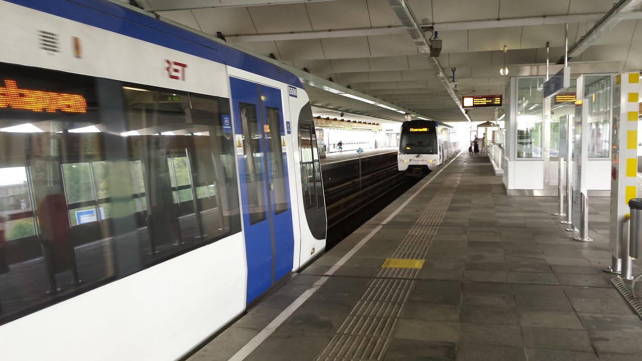 RET Metro 2x 1*Type RSG3 koppelen & 3*Type B richting De Akkers op Slinge