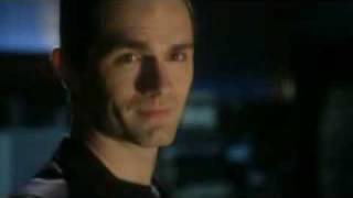 Smallville 8x09 "Abyss" trailer subtitulado