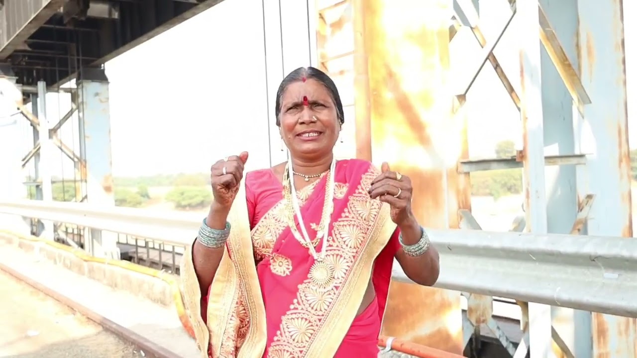 रमाई काही भीती नाही मला भीमा बोले रमाईला... गायिका : मुक्ताबाई घोडके....