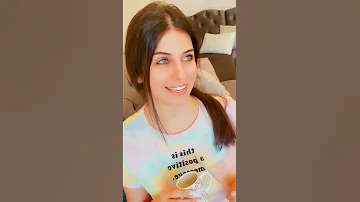 انساه وانسى ذكراه والقاه في احلامي وافوق لكن ملقاه واعيش ب اوهامي مخنوق فرح شريم 