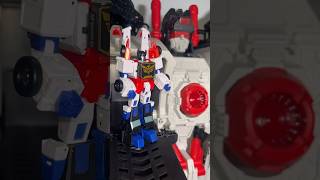 Newage dartagnan on lewin Metroplex. #transformers #greatshot #transformersvictory #cartoon #wow #g1