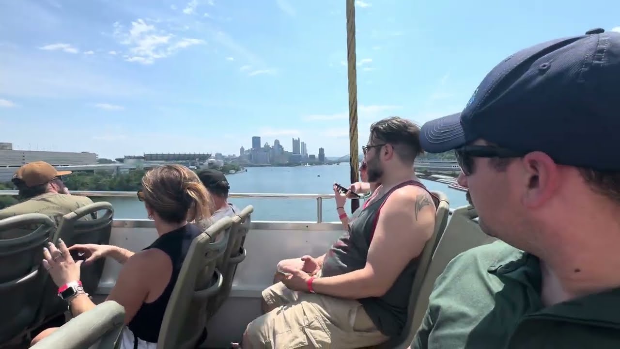 RETRO VLOG: Retro fam meetup; part of the Pittsburgh double decker bus tour | 06-06-2026
