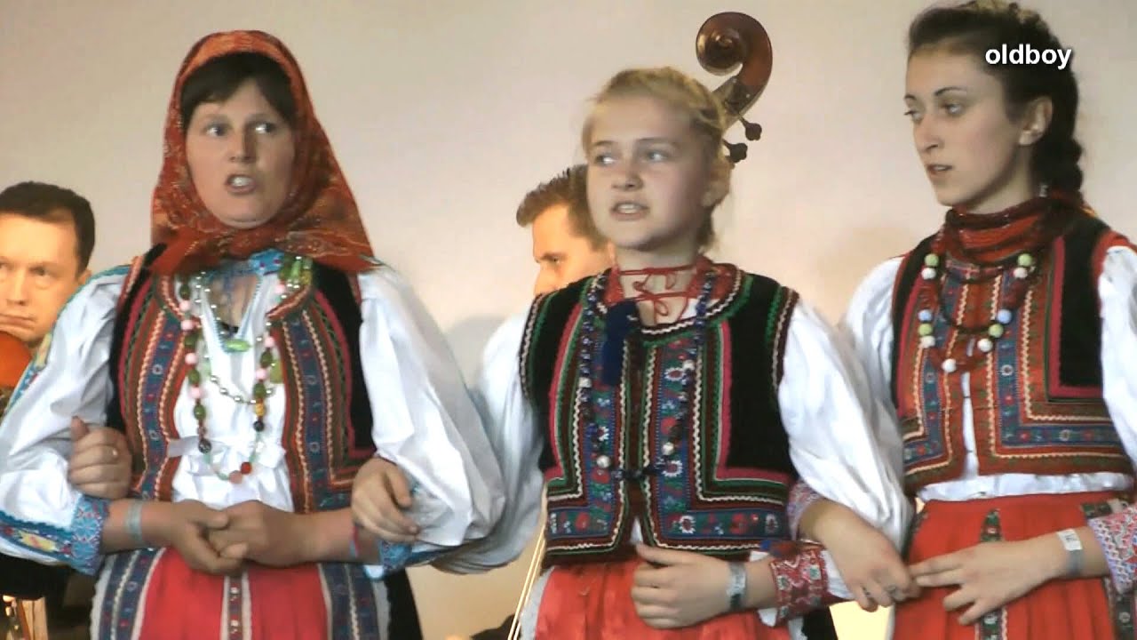 Györgyfalvi hagyományőrzők a Táncháztalálkozón