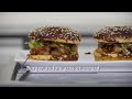 Burger au foie gras et canard  franois adamski  coup de pates