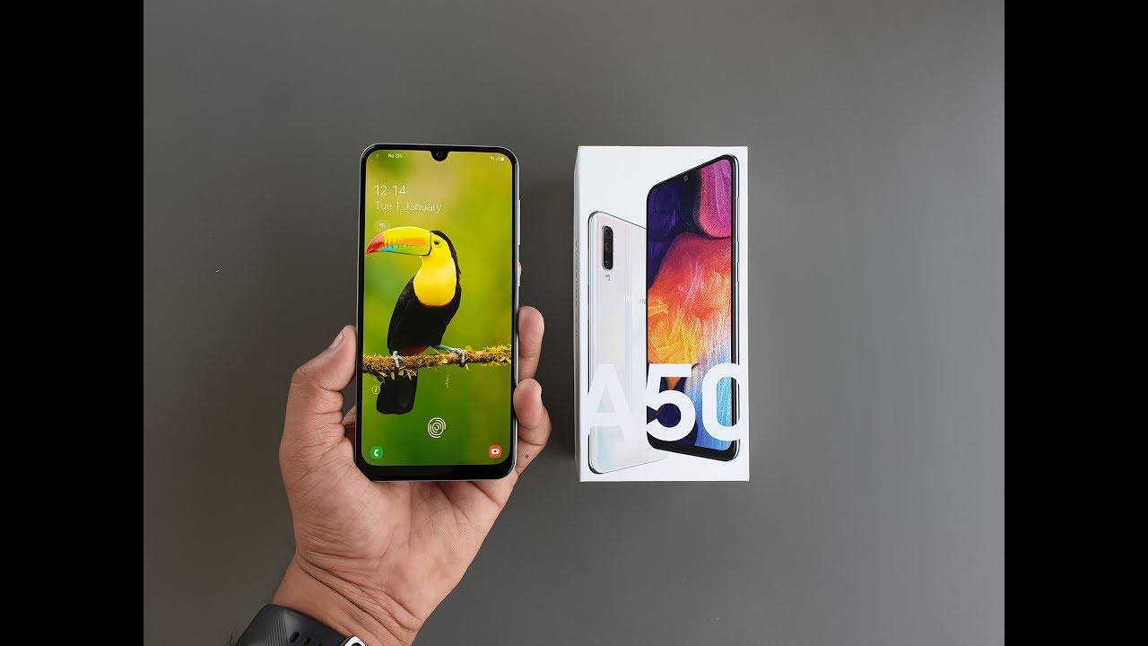 Samsung Galaxy A50 Prism White UNBOXING & First Look
