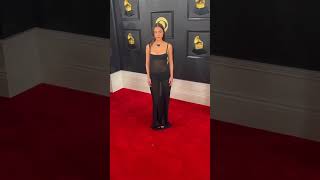 Olivia Rodrigo arrives at the GRAMMYs 2023 Red Carpet #oliviarodrigo #grammys2023