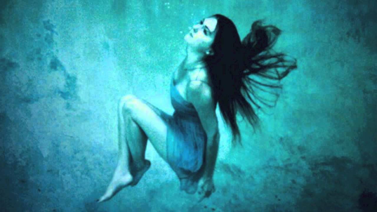 Ghost Dust ft Bijou. - Ghost key - YouTube