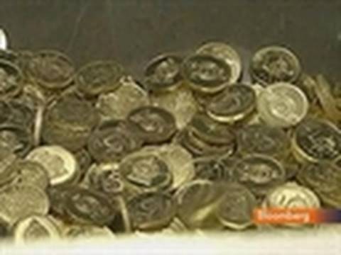 Counterfeit Pound Coins May Force Royal Mint To Reissue