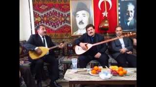 Öksüz Ozan İle Ozan Riz A Afşi̇nli̇ Ozanlar İçi̇n Atiştilar 05 04 2015 Kamera Mehmet Emi̇n Tan