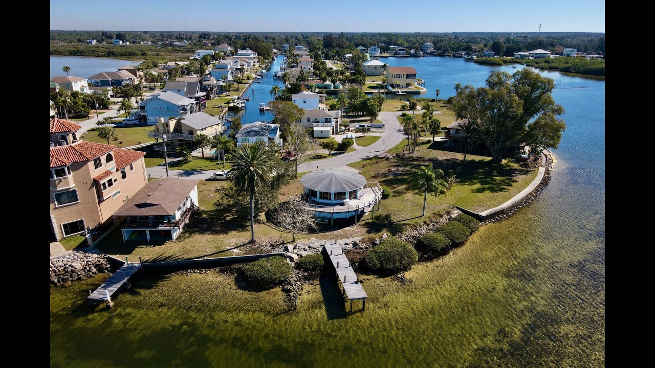 Hudson Real Estate Photography, 6415 Driftwood Dr, Hudson, FL 34667