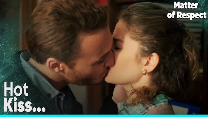 Aishvarya Raining erotik surati