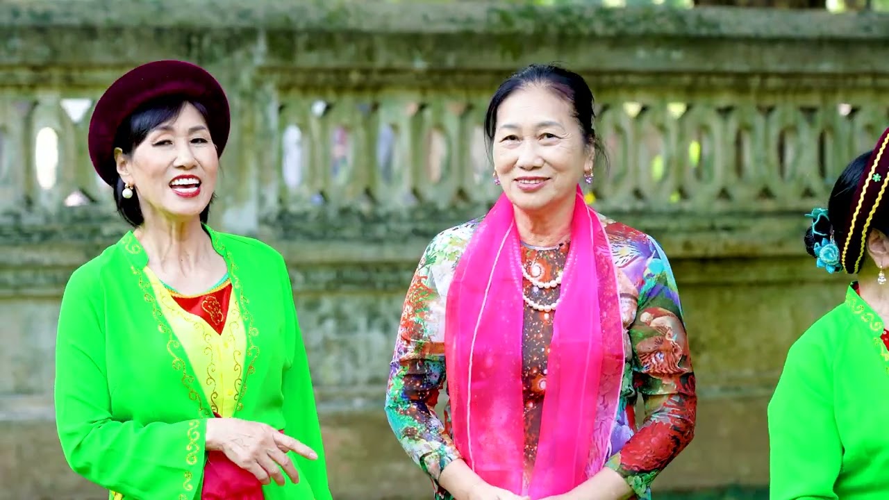 Hội Đình Làng Mai