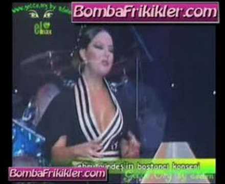 ebru gündeş - bomba bomba göğüsleri dehşet