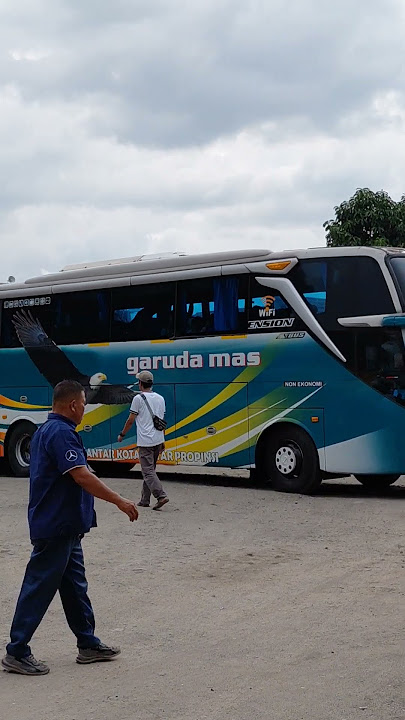 manuver bus garuda mas GENDUK