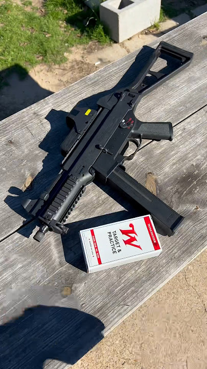 German H&K UMP-45 (Machinenpistol) Review