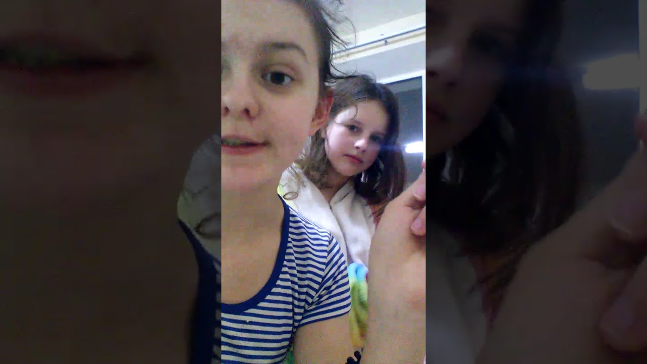 девочка на горшке. школьные девочки какают. девушка горшка. школьные девочки какают. туалет в школе для девочек.