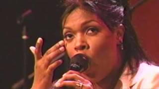 EVERLASTING LOVE (LIVE) - CECE WINANS