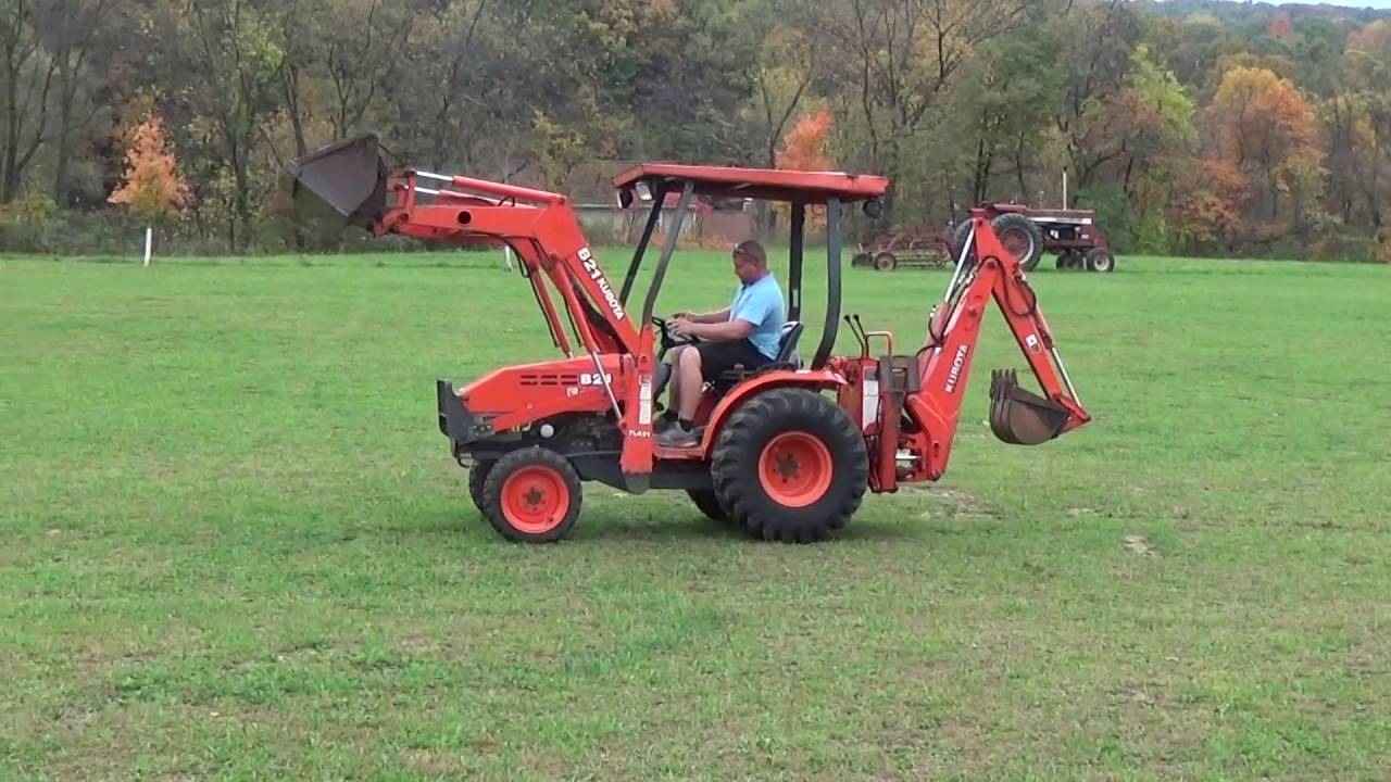 2004 kubota B21 tractor, loader