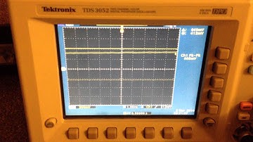 Tektronix TDS3052 Oscilloscope