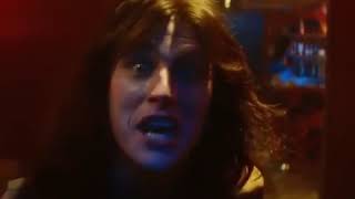 The Dirt Movie Scene  U Wanna Know What Life On The Road Really Like?  Machine Gun Kelly